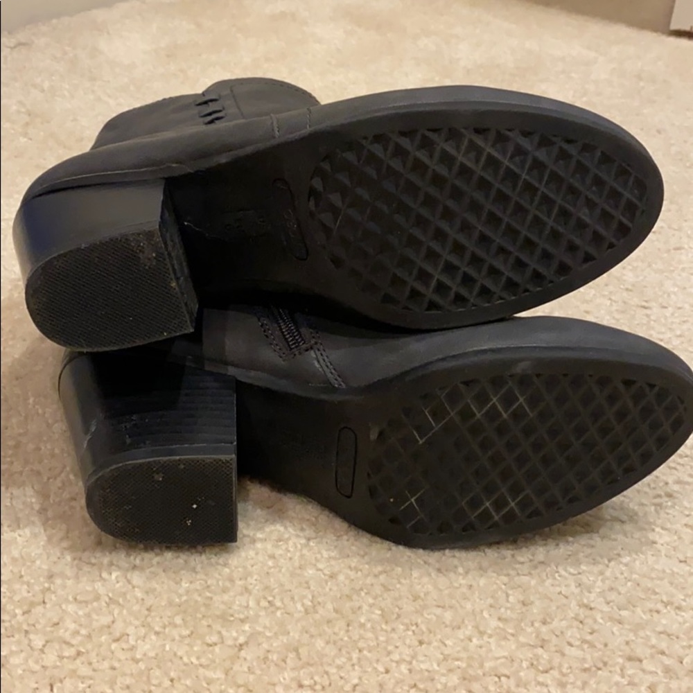 Aerosole Grey Booties - Picture 3 of 4